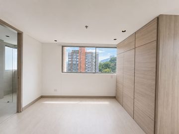 Apartamento en Arriendo Castropol, Poblado Medellin Antioquia