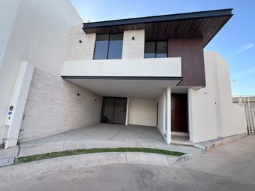 CASA EN VENTA SAN ANGEL V GALAXIA 117