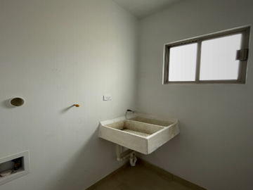 CASA DE ENTREGA INMEDIATA EN SITGES, MONTERRA DE CIUDAD OBREGON, CAJEME SONORA