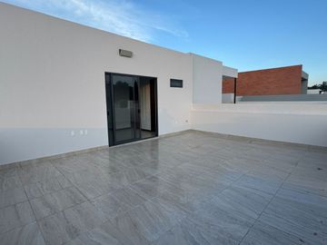 Casa nueva en renta c Roof Garden en Bosquetto | Zona Solares - Bosques Vallarta