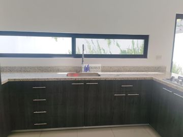 CASA RENTA PRIVADA DALIA EL YERBANIZ EL BARRIAL SANTIAGO CARRETERA NACIONAL