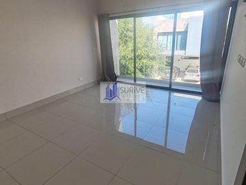 CASA RENTA PRIVADA DALIA EL YERBANIZ EL BARRIAL SANTIAGO CARRETERA NACIONAL