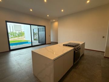VENTA CASA PUNTA SAN LUIS $12,500,000