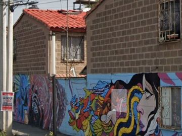 casa en venta en venta en la colonia Unid. Hab. Ex Lienzo Charro, Chinampac, Iztapalapa, CDMX.