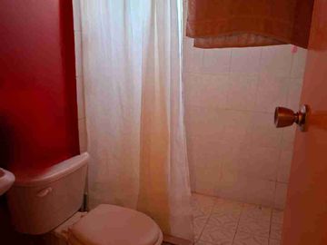 Bonita casa 2 pisos
