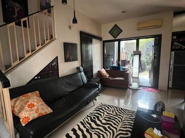 Y406 Rumah Bagus 150 m2 Murah di Cluster Cipayung Jakarta Timur
