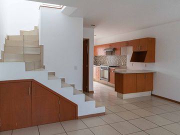 casa renta Parque Arrayanes Zapopan Jalisco