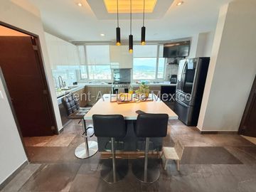 RENTA DEPARTAMENTO JURIQUILLA AMUEBLADO WISE LIVING.