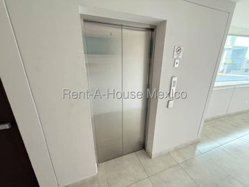 RENTA DEPARTAMENTO JURIQUILLA AMUEBLADO WISE LIVING.