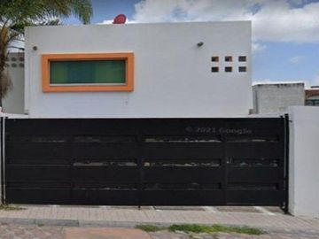 BONITA CASA EN VENTA, GRAN OPORTUNIDAD DE COMPRA!!