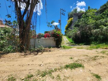 LOTE CAMELIA II MANZANA III ubicado en el FRACCIONAMIENTO RANCHO SAN DIEGO, IXTAPAN DE LA SAL, PUEBLO MÁGICO, Estado de México.
