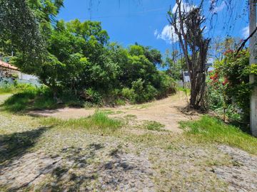 LOTE CAMELIA II MANZANA III ubicado en el FRACCIONAMIENTO RANCHO SAN DIEGO, IXTAPAN DE LA SAL, PUEBLO MÁGICO, Estado de México.