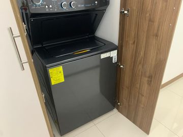 Alquilo Departamento Amoblado de 3 Dormitorios en Terranostra