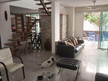 VENDO CASA EN VILLA CAMPESTRE