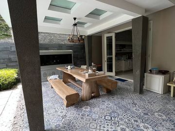 Rumah Mewah Fully Furnished Dalam Perumahan Bale Hinggil Jalan Kaliurang Km6 Ngaglik Sleman