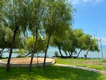 Casa a pie de Lago de Chapala, Coto exclusivo de 8 residencias, Laguna Chante