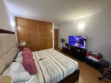 VENDO CASA EN LA MARINA, ZONA DORADA DE LEON, CON EXCELENTES ACABADOS