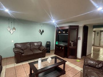 CASA EN VENTA EB VALLE CEYLAN