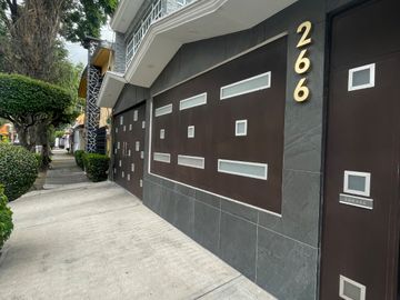 CASA EN VENTA EB VALLE CEYLAN