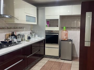 CASA EN VENTA EB VALLE CEYLAN