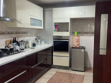 CASA EN VENTA EB VALLE CEYLAN
