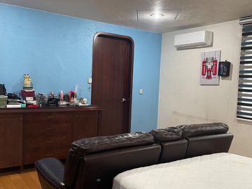 CASA EN VENTA EB VALLE CEYLAN