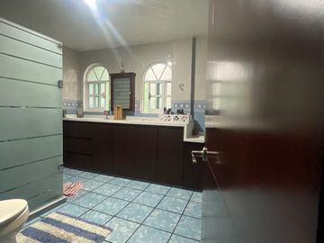 CASA EN VENTA EB VALLE CEYLAN