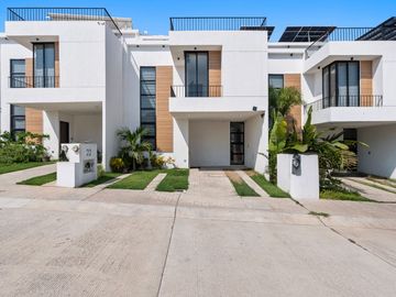Casa en venta en Aldea Hortus, Tondoroque, Bahía de Banderas