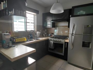 CASA EN RENTA EN RESIDENCIAL DE LA SIERRA