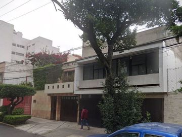 EXCELENTE CASA EN VENTA, PLATEROS, SAN JOSÉ INSURGENTES, CDMX ++RECUPERACIÓN BANCARIA++