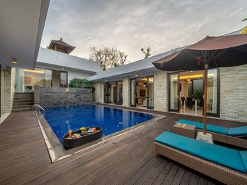 ID:H-151 Disewakan Villa Luxury Nusa Dua Kuta Selatan Bali Dekat Jimbaran Ungasan Uluwatu