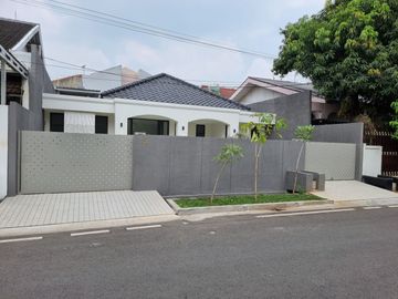 DIJUAL Rumah Baru Cantik Luas Perumahan Komplek Cipinang Elok 2,  Jatinegara, Jaktim