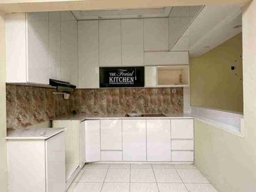 Rumah Luxury Siap Huni Strategis di Jatimurni, Bekasi