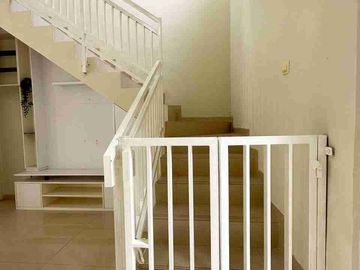 Rumah Luxury Siap Huni Strategis di Jatimurni, Bekasi