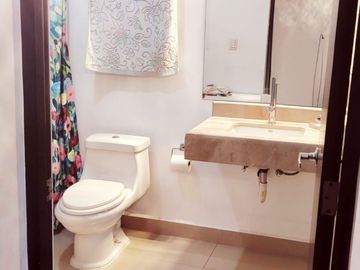 CASA EN RENTA UNA RECAMARA, AMUEBLADO, CUMBRES SAN AGUSTIN, PRIVADA, MONTERREY, NUEVO LEON