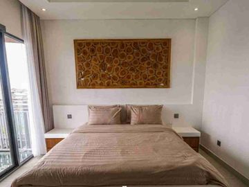 5 bedroom luxury villa