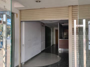 DISEWAKAN RUKO HOEK – SUMMARECON BEKASI  Lokasi Strategis – Jl. Ahmad Yani, Summarecon Bekasi
