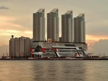 Exclusive 1BR Condominium Green Bay Pluit | Selangkah ke Baywalk Mall