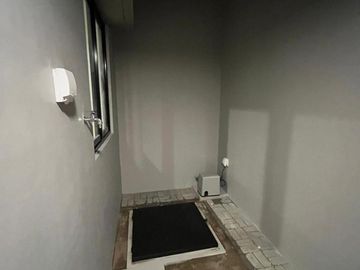 Rumah 2 Lantai Siap Huni di Sumarecon Crown Gading Bekasi – Rp1,5 M Nego!