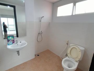 Sewa Apartemen Aspen Residence Dekat MRT Jakarta Selatan
