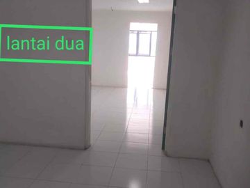 Ruko 3 lantai siap pakai strategis di Greenville Jakarta Barat