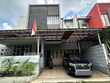 RUMAH MEWAH 5 KT POSISI HOOK DALAM CLUSTER ELITE BILLYMOON PONDOK KELAPA