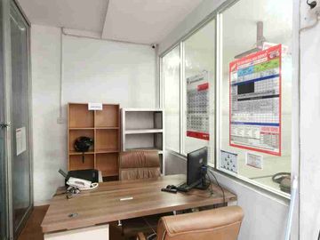 DISEWA RUKO GANDENG DI CAKUNG JAKARTA TIMUR
