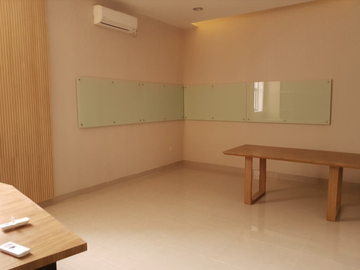 DIJUAL Gudang + Kantor di Green Sedayu Bizpark Daan Mogot, Jakarta Barat 西雅加达仓库加办公室出售;