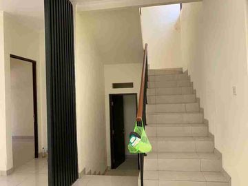 rumah siap huni cluster arana harapan indah bekasi