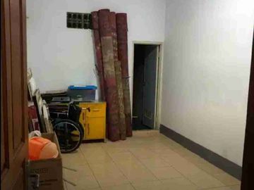 Rumah 2 lantai dengan rooftop di Cipayung, siap huni