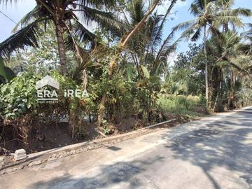 DIJUAL TANAH DI SLEMAN JOGJA DEKAT PASAR TEMPEL
