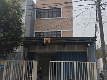 Disewakan Ruko 4 Lantai Pinggir Jalan Utama Di Meruya Ilir Raya Jakarta Barat – Cocok Kantor, Cloud Kitchen, Central Kitchen Dan Retail