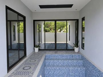 Modern and Spacious Family Home with Covered Pool for Sale!