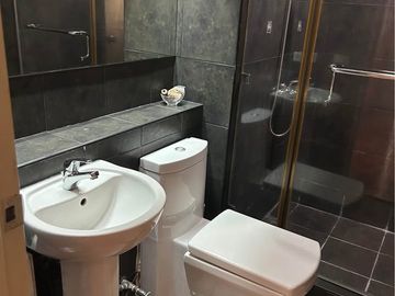 One Legazpi Park 2Bedroom with Parking Ayala Land Makati Condo For Rent Furnished near Greenbelt TRAG Park Terraces Garden Towers Rockwell BGC